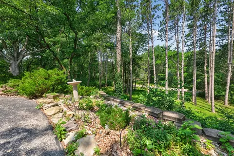 Exterior - 337 N Wild Cherry Dr, Dixon, IL 61021 photo 7 of 19