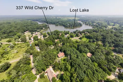 View/Area - 337 N Wild Cherry Dr, Dixon, IL 61021 photo 1 of 3