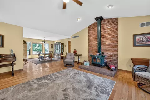 Other - 337 N Wild Cherry Dr, Dixon, IL 61021 photo 6 of 14
