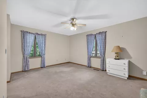 Bedroom - 337 N Wild Cherry Dr, Dixon, IL 61021 photo 3 of 5