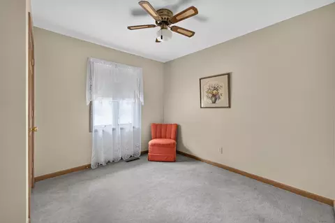 Bedroom - 337 N Wild Cherry Dr, Dixon, IL 61021 photo 2 of 5