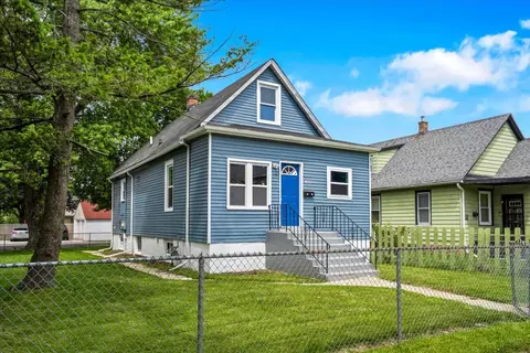 1428 Victoria Ave, North Chicago, IL 60064