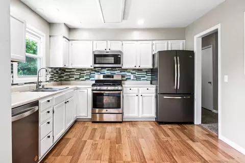 8212 Elm Ave, Downs, IL 61736 photo 9