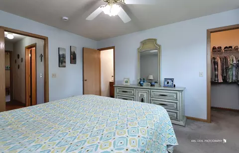 608 Wimbleton Trl, Mchenry, IL 60050 photo 18