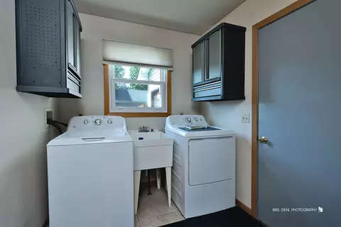 608 Wimbleton Trl, Mchenry, IL 60050 photo 10