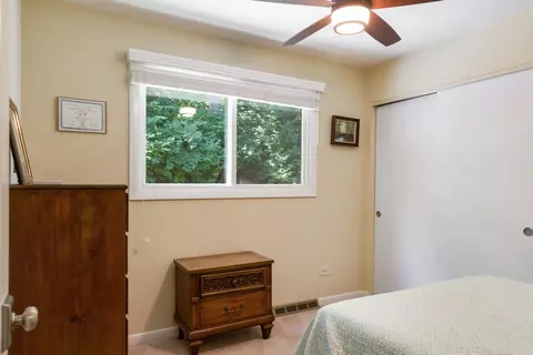 Bedroom - 1124 Crane Dr, Sleepy Hollow, IL 60118 photo 3 of 4