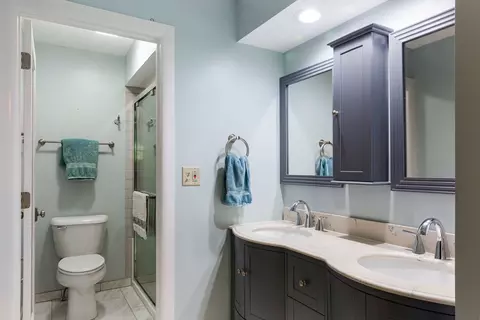 Bath - 1124 Crane Dr, Sleepy Hollow, IL 60118 photo 1 of 3