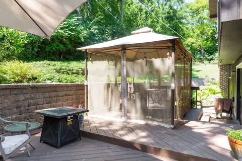 Exterior - 1124 Crane Dr, Sleepy Hollow, IL 60118 photo 3 of 6