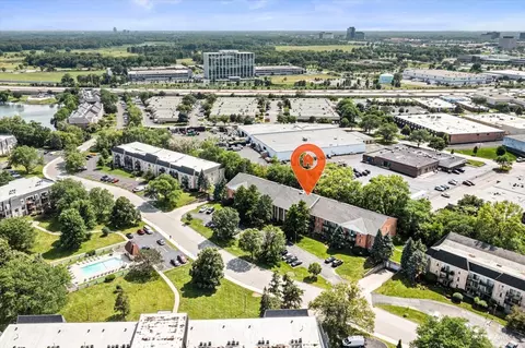 5101 Carriageway Dr #109, Rolling Meadows, IL 60008 photo 4