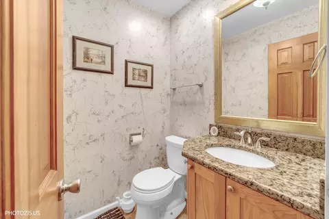 Bath - 411 Hickory Dr #411, Wheeling, IL 60090 photo 1 of 3