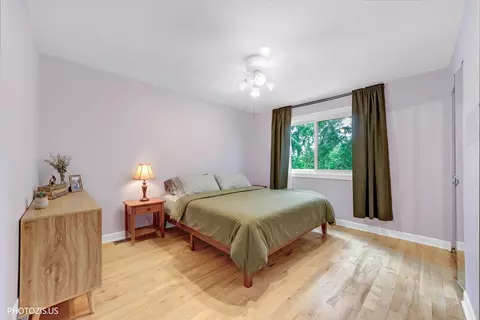 Bedroom - 411 Hickory Dr #411, Wheeling, IL 60090 photo 2 of 5