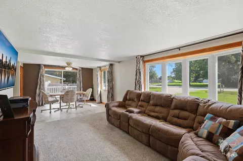 Living - 1925 W State Route 113, Kankakee, IL 60901 photo 1 of 1
