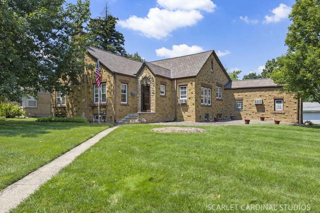 120 W Madison St, Villa Park, IL 60181