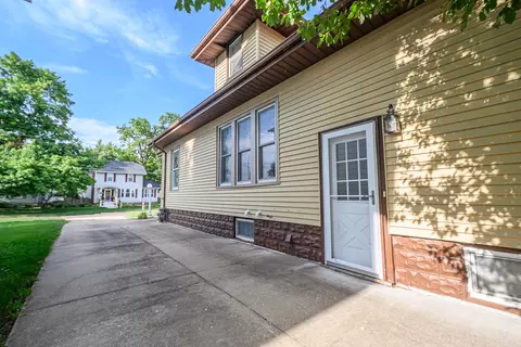 Other - 336 E 1st St, El Paso, IL 61738 photo 7 of 8