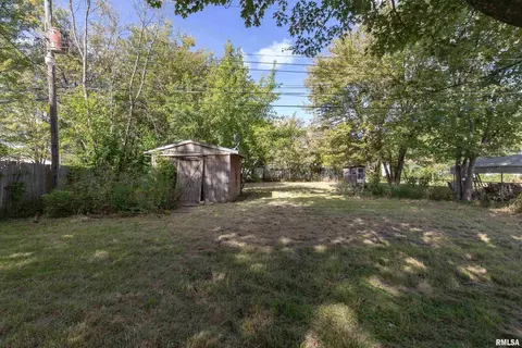 3823 15th St, Moline, IL 61265 photo 25