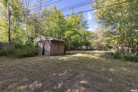 3823 15th St, Moline, IL 61265 photo 24