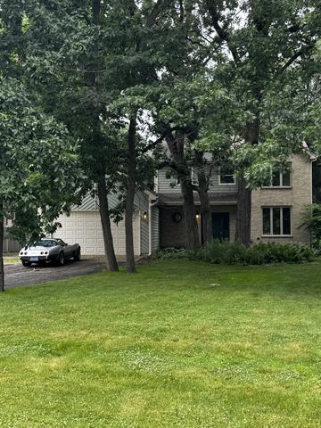 10414 Country Ln, Beach Park, IL 60087