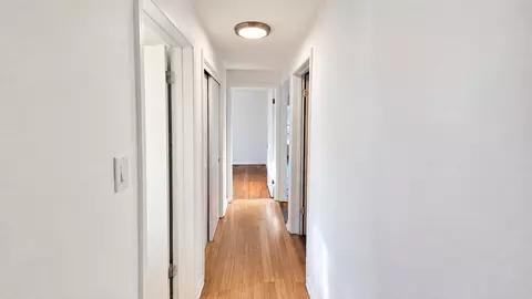 Entry Way - 7226 W 60th Pl, Summit, IL 60501 photo 1 of 1