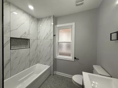 7932 S Champlain Ave, Chicago, IL 60619 photo 21