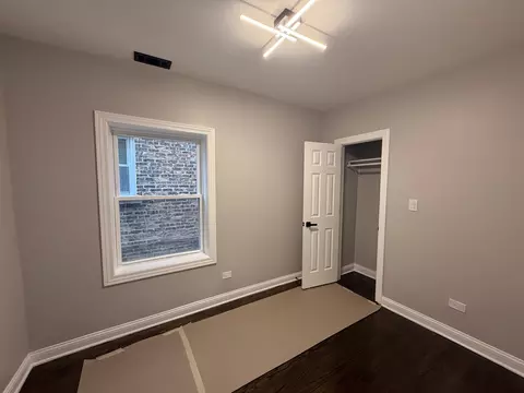 7932 S Champlain Ave, Chicago, IL 60619 photo 11