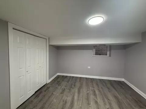 7932 S Champlain Ave, Chicago, IL 60619 photo 33