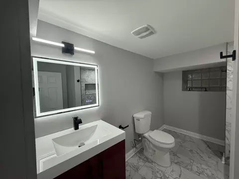 7932 S Champlain Ave, Chicago, IL 60619 photo 31