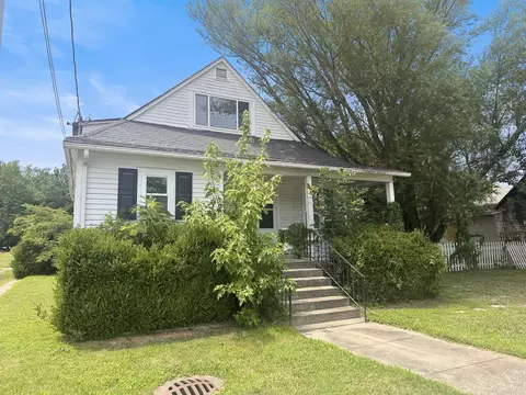 1415 N Park Ave, Herrin, IL 62948