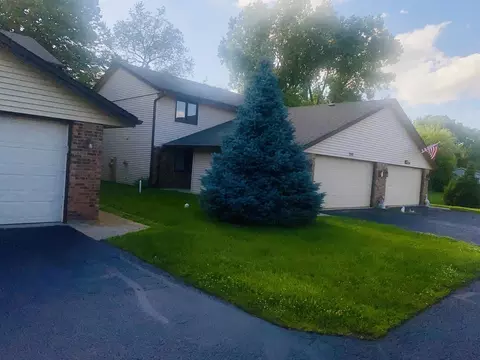 792 Tulip Ln #21, Rockford, IL 61107