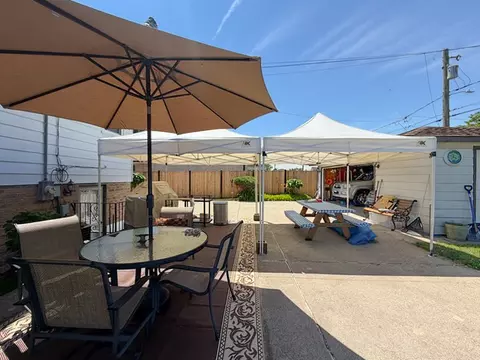 4430 Raymond Ave, Brookfield, IL 60513 photo 12