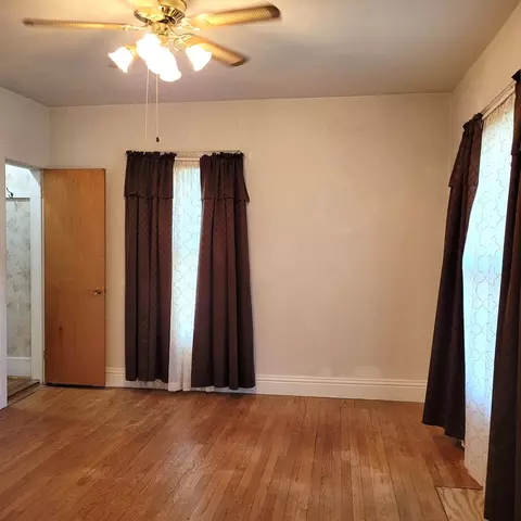 411 39th St, Moline, IL 61265 photo 24