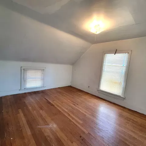 411 39th St, Moline, IL 61265 photo 28