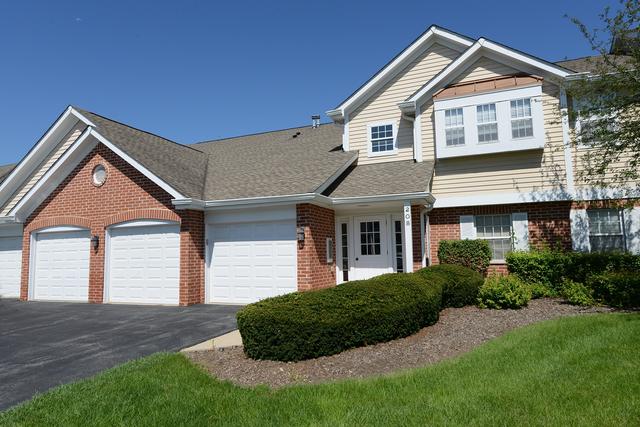 208 Winnsboro Ct #A, Schaumburg, IL 60193