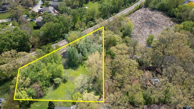 14545 Woodland Ave, Orland Park, IL 60462