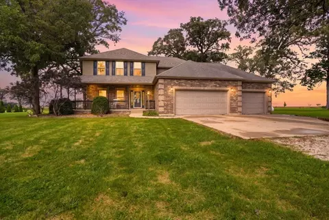 11141 E 1707 North Rd, Pontiac, IL 61764