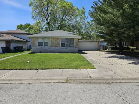 1265 Prince Dr, South Holland, IL 60473