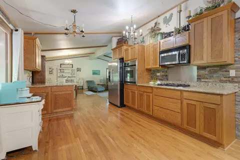 22201 Carmack Rd, Marengo, IL 60152 photo 10