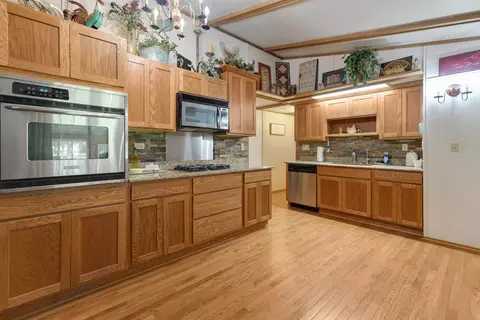 22201 Carmack Rd, Marengo, IL 60152 photo 9