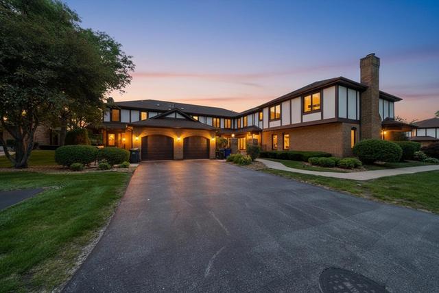 12254 S Dogwood Ln #1B, Palos Heights, IL 60463
