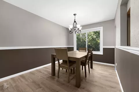 785 W Appletree Ln, Bartlett, IL 60103 photo 5