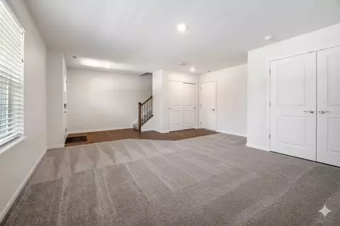 2961 Reflection Dr, Naperville, IL 60564 photo 4