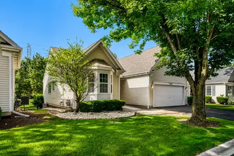 21119 W Walnut Ln, Plainfield, IL 60544
