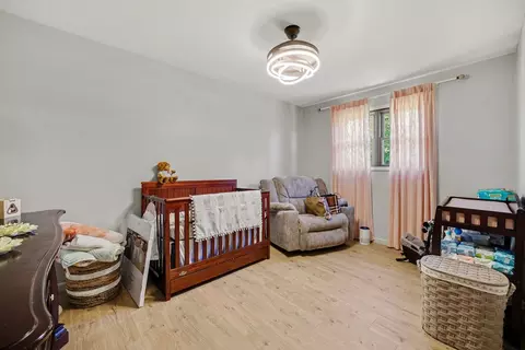 Bedroom - 537 Willow Ln, Beecher, IL 60401 photo 2 of 2