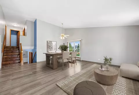 Living - 1844 Kendall Ridge Blvd, Plainfield, IL 60586 photo 3 of 8
