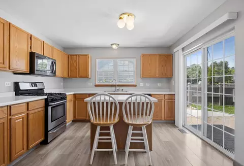 Kitchen - 1844 Kendall Ridge Blvd, Plainfield, IL 60586 photo 1 of 2