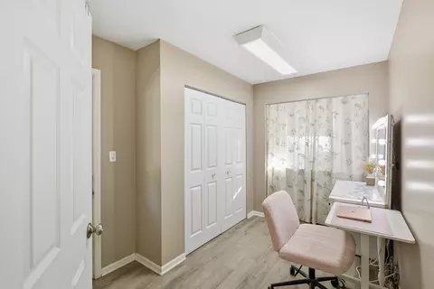 Other - 4605 Ashley Dr, Mchenry, IL 60050 photo 4 of 6