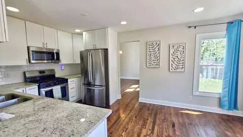 Kitchen - 1705 N Ryan St, Mchenry, IL 60050 photo 1 of 3