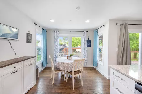 Dining - 1705 N Ryan St, Mchenry, IL 60050 photo 2 of 2