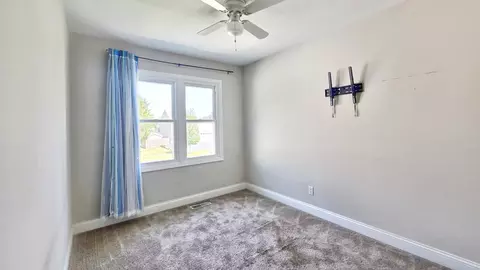 Bedroom - 1705 N Ryan St, Mchenry, IL 60050 photo 4 of 4