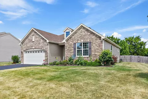 Exterior - 6706 Killala Dr, Mchenry, IL 60050 photo 3 of 7