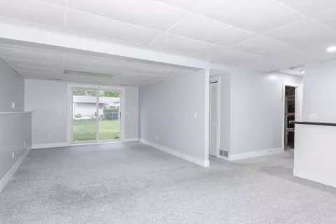 Living - 707 Chester Dr, Normal, IL 61761 photo 3 of 5